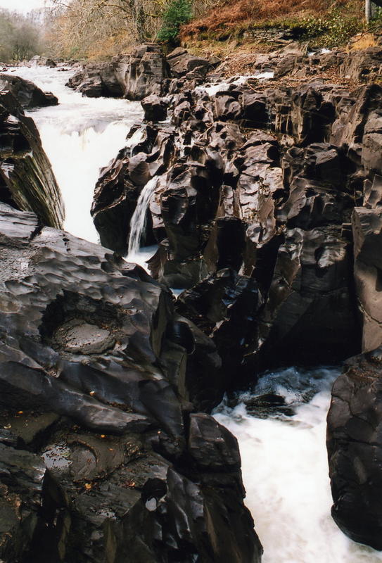 The rocky gorge connecting two of the lakes rock channel
